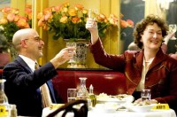 Julie-Julia-Streep-Tucci-200x132