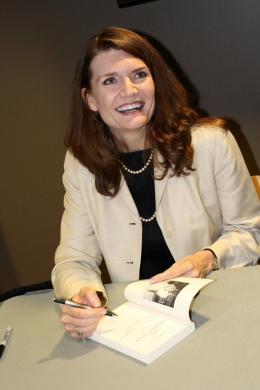 JeannetWallsBookSign